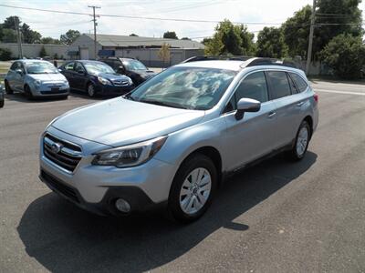 2018 Subaru Outback 2.5i Premium  AWD - Photo 6 - Mishawaka, IN 46545