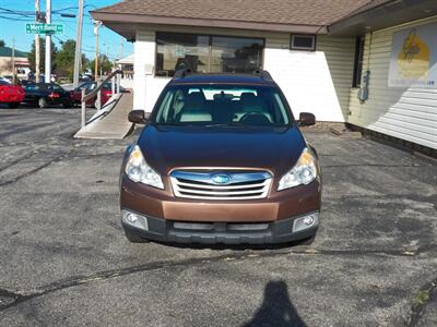 2012 Subaru Outback 2.5i  AWD - Photo 8 - Mishawaka, IN 46545