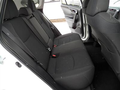 2024 Toyota RAV4 LE  AWD - Photo 12 - Mishawaka, IN 46545