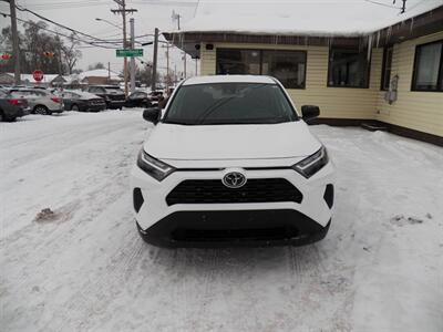 2024 Toyota RAV4 LE  AWD - Photo 8 - Mishawaka, IN 46545