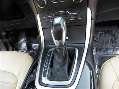 2017 Ford Edge SEL   - Photo 16 - Mishawaka, IN 46545