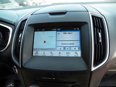 2017 Ford Edge SEL   - Photo 15 - Mishawaka, IN 46545