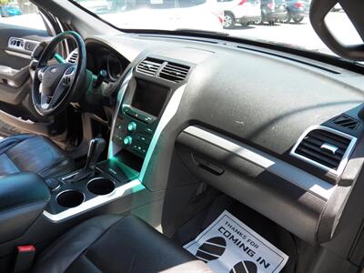 2014 Ford Explorer XLT AWD - Photo 16 - Mishawaka, IN 46545