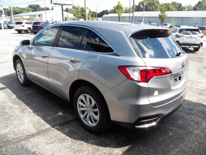 2017 Acura RDX AWD - Photo 4 - Mishawaka, IN 46545