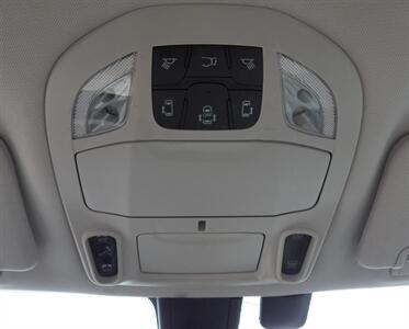 2017 Chrysler Pacifica Limited   - Photo 23 - Mishawaka, IN 46545