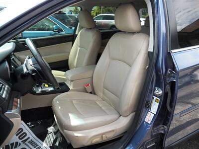 2015 Subaru Outback 3.6R Limited  AWD - Photo 8 - Mishawaka, IN 46545