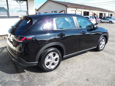 2024 Honda HR-V LX  AWD - Photo 2 - Mishawaka, IN 46545