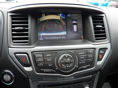 2017 Nissan Pathfinder SL  4x4 - Photo 24 - Mishawaka, IN 46545