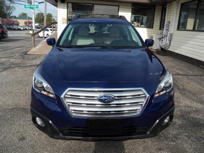2015 Subaru Outback 2.5i Premium  AWD - Photo 5 - Mishawaka, IN 46545