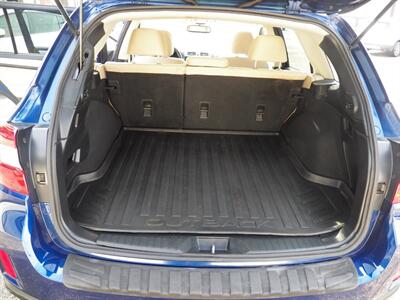 2015 Subaru Outback 2.5i Premium  AWD - Photo 11 - Mishawaka, IN 46545