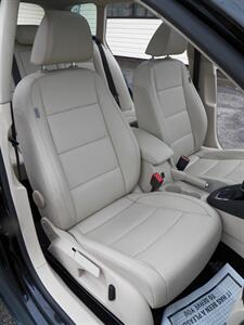 2013 Volkswagen Jetta SportWagen TDI   - Photo 17 - Mishawaka, IN 46545