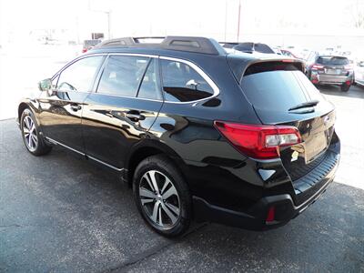 2018 Subaru Outback 3.6R Limited   - Photo 3 - Mishawaka, IN 46545