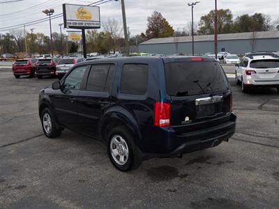 2012 Honda Pilot LX  4x4 - Photo 5 - Mishawaka, IN 46545