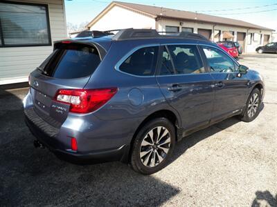 2016 Subaru Outback 3.6R Limited  AWD - Photo 5 - Mishawaka, IN 46545