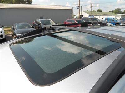 2015 Subaru Forester 2.5i Premium  AWD - Photo 9 - Mishawaka, IN 46545