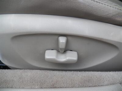 2006 Subaru Outback 2.5i Limited  AWD - Photo 9 - Mishawaka, IN 46545