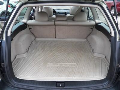 2006 Subaru Outback 2.5i Limited  AWD - Photo 11 - Mishawaka, IN 46545