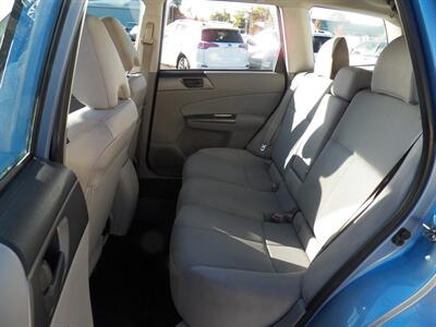 2011 Subaru Forester 2.5X  AWD - Photo 11 - Mishawaka, IN 46545
