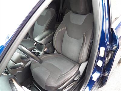 2015 Jeep Cherokee Latitude  4x4 - Photo 8 - Mishawaka, IN 46545