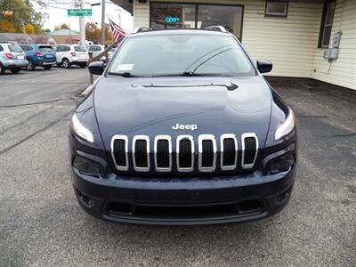 2015 Jeep Cherokee Latitude  4x4 - Photo 6 - Mishawaka, IN 46545