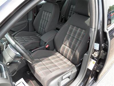 2013 Volkswagen GTI   - Photo 10 - Mishawaka, IN 46545