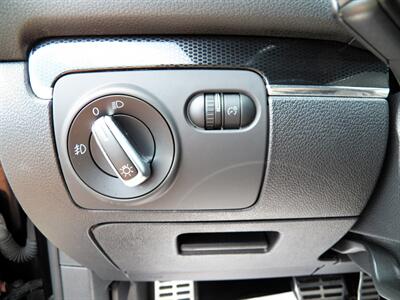 2013 Volkswagen GTI   - Photo 21 - Mishawaka, IN 46545