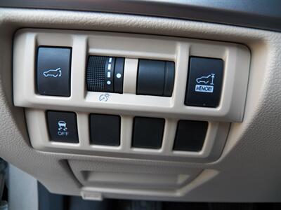 2018 Subaru Outback 2.5i Premium  AWD - Photo 24 - Mishawaka, IN 46545