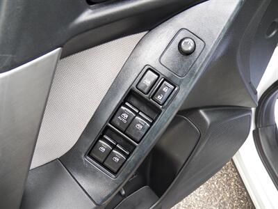 2016 Subaru Forester 2.5i Premium  AWD - Photo 16 - Mishawaka, IN 46545