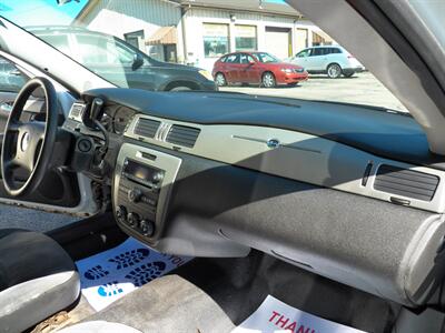 2011 Chevrolet Impala Police   - Photo 14 - Mishawaka, IN 46545