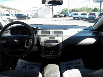 2011 Chevrolet Impala Police   - Photo 15 - Mishawaka, IN 46545