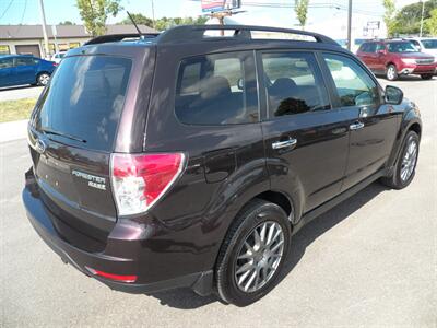 2013 Subaru Forester 2.5X Premium  AWD - Photo 2 - Mishawaka, IN 46545