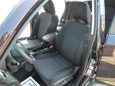 2013 Subaru Forester 2.5X Premium  AWD - Photo 10 - Mishawaka, IN 46545