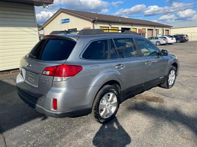 2011 Subaru Outback 3.6R Limited  AWD - Photo 3 - Mishawaka, IN 46545