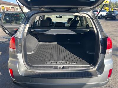 2011 Subaru Outback 3.6R Limited  AWD - Photo 15 - Mishawaka, IN 46545