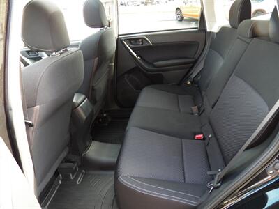 2018 Subaru Forester 2.5i Premium AWD - Photo 9 - Mishawaka, IN 46545