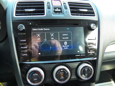 2018 Subaru Forester 2.5i Premium AWD - Photo 17 - Mishawaka, IN 46545