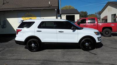 2018 Ford Explorer Police Interceptor Utilit  AWD - Photo 2 - Mishawaka, IN 46545