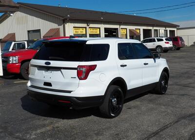 2018 Ford Explorer Police Interceptor Utilit  AWD - Photo 3 - Mishawaka, IN 46545