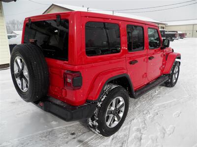 2018 Jeep Wrangler Unlimited Sahara  4x4 - Photo 2 - Mishawaka, IN 46545