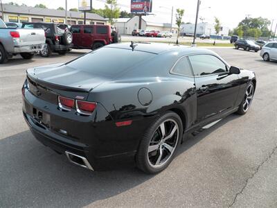 2012 Chevrolet Camaro SS   - Photo 2 - Mishawaka, IN 46545