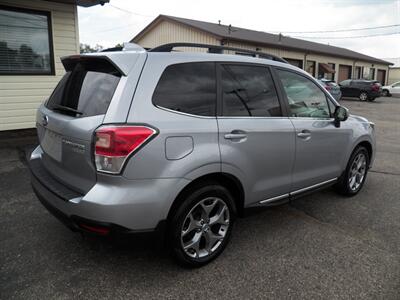 2017 Subaru Forester 2.5i Touring AWD - Photo 5 - Mishawaka, IN 46545
