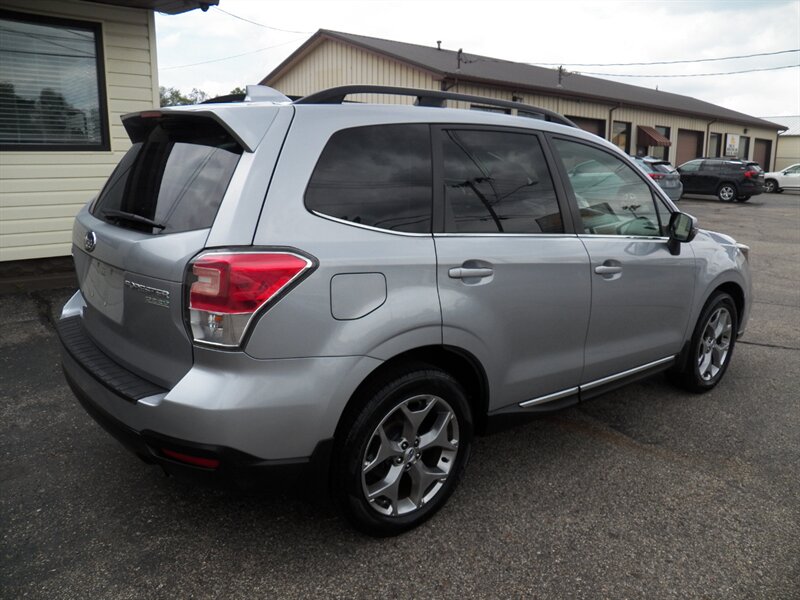 2017 Subaru Forester 2.5i Touring AWD - Photo 5 - Mishawaka, IN 46545
