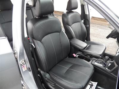 2017 Subaru Forester 2.5i Touring AWD - Photo 15 - Mishawaka, IN 46545