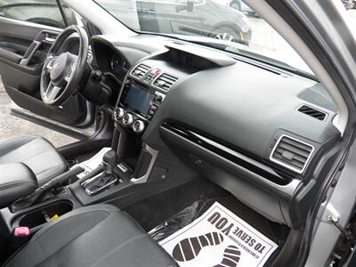 2017 Subaru Forester 2.5i Touring AWD - Photo 16 - Mishawaka, IN 46545