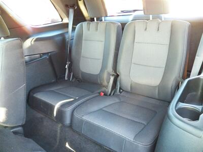 2018 Ford Explorer XLT   - Photo 9 - Mishawaka, IN 46545
