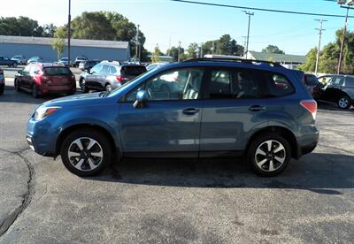 2018 Subaru Forester 2.5i Premium  AWD - Photo 6 - Mishawaka, IN 46545