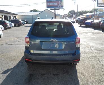 2018 Subaru Forester 2.5i Premium  AWD - Photo 4 - Mishawaka, IN 46545