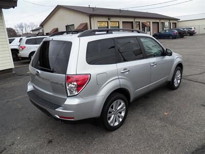 2011 Subaru Forester 2.5X Premium AWD - Photo 3 - Mishawaka, IN 46545