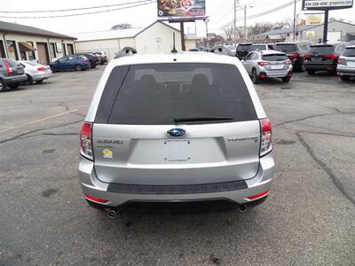 2011 Subaru Forester 2.5X Premium AWD - Photo 4 - Mishawaka, IN 46545