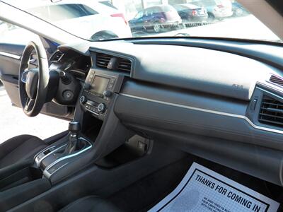 2018 Honda Civic LX   - Photo 14 - Mishawaka, IN 46545